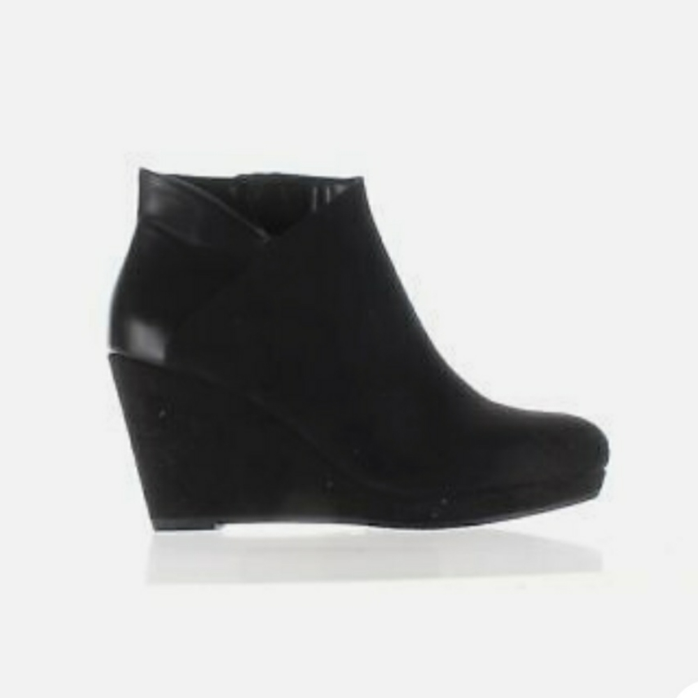 Impo Tadich Women's Wedge Ankle Boots size 10